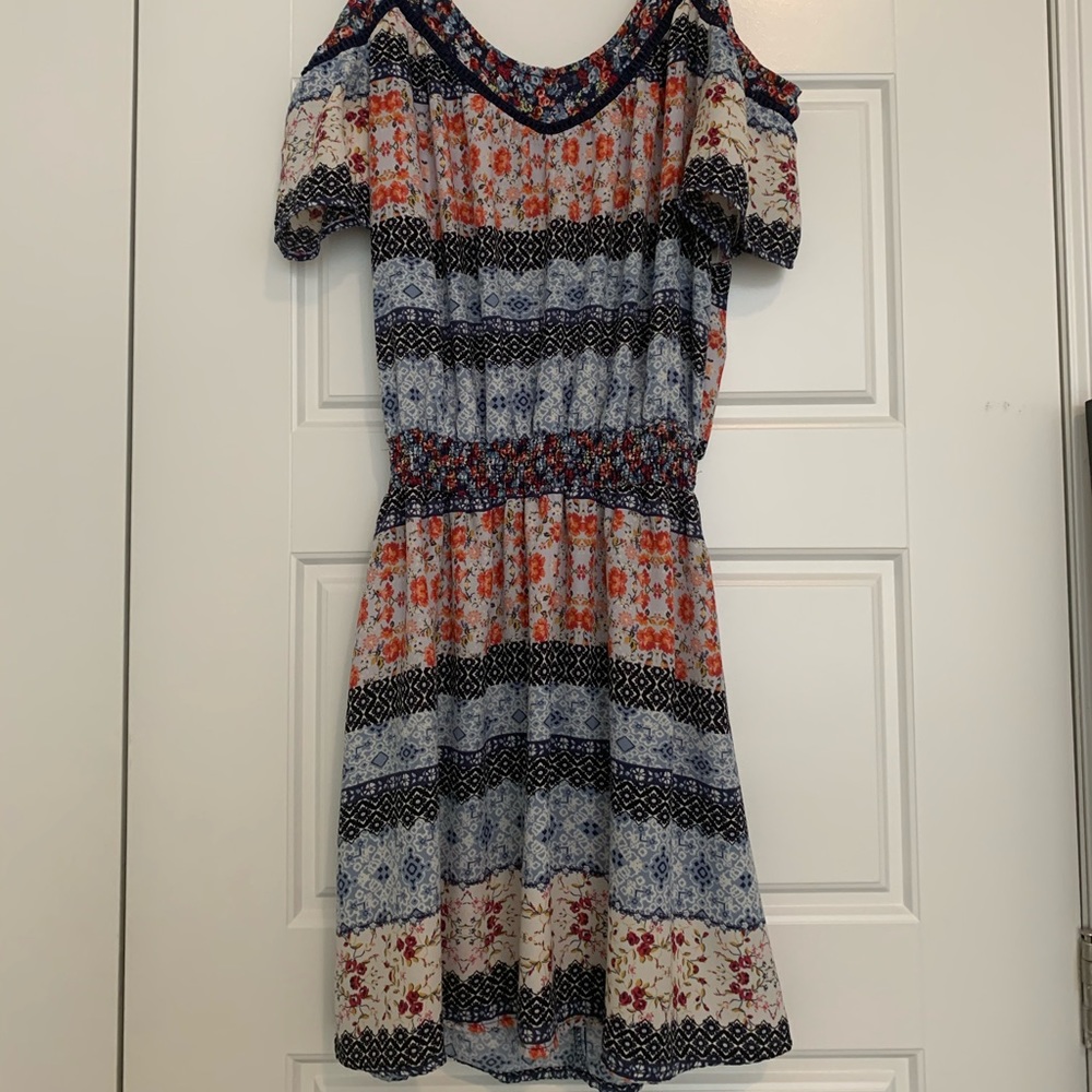 Print open shoulder dress